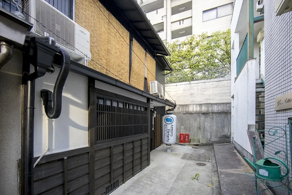 Azzurro Elefante Villa Kyoto Japan